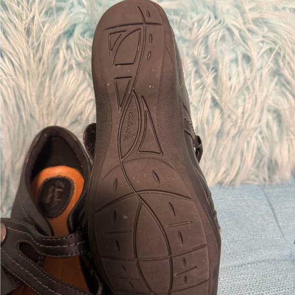 Clark’s slip on - Picture 3 of 4